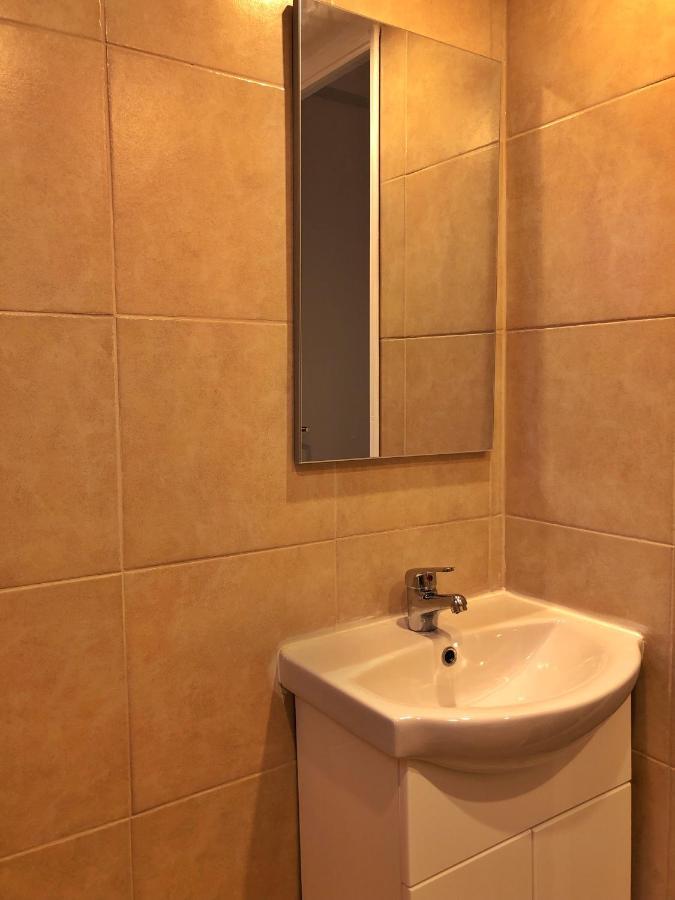 Argo Apartment 15Min From The Airport, 1Min From The Beach Artemis City Center 外观 照片
